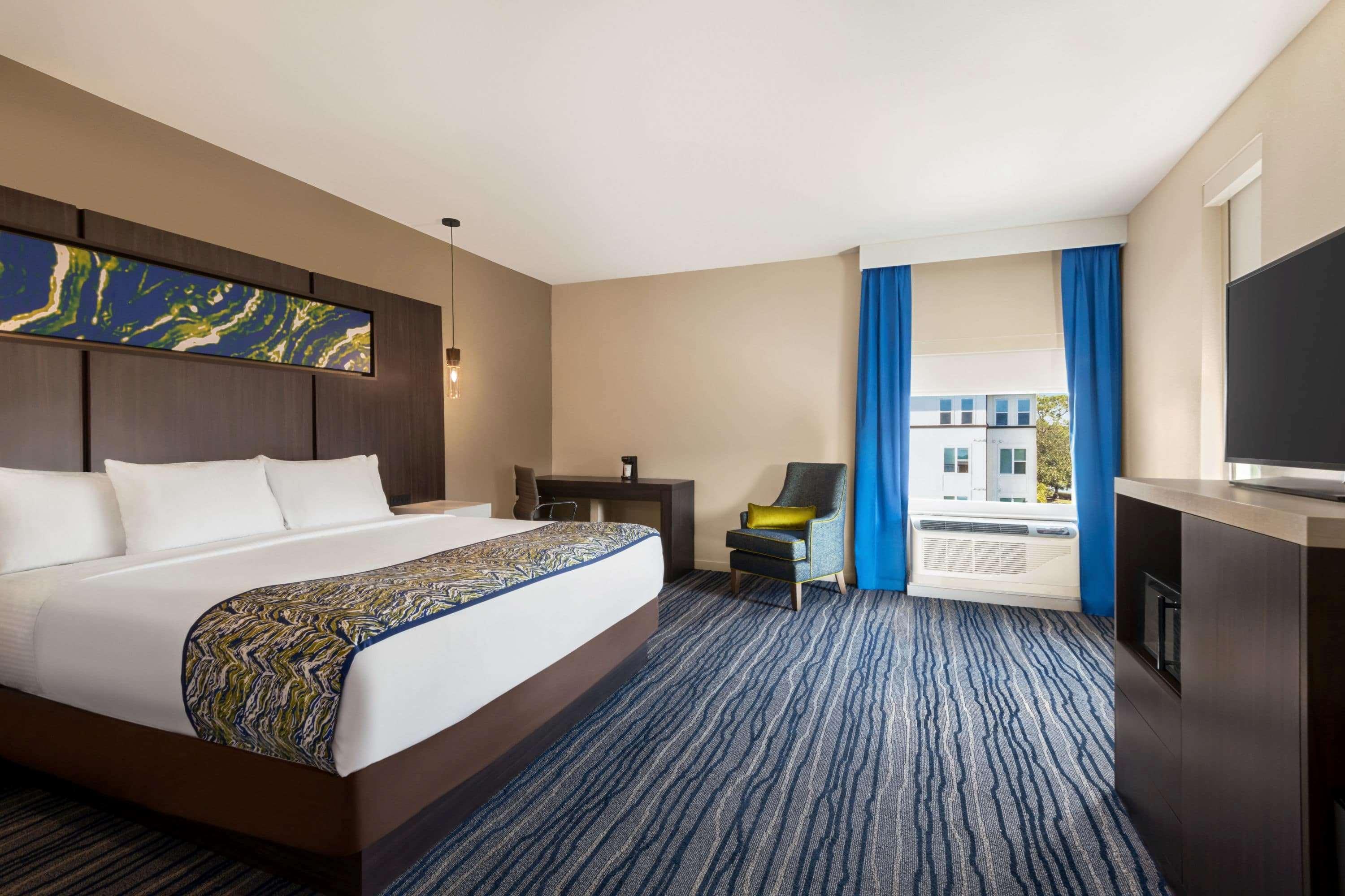 La Quinta Inn & Suites By Wyndham Orlando I-Drive Theme Parks Williamsburg Exterior photo